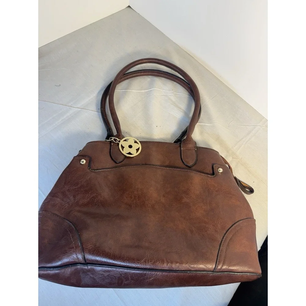 Bueno Brown Medium Leather Satchel Top Handle Bag Zip Inner  Pockets